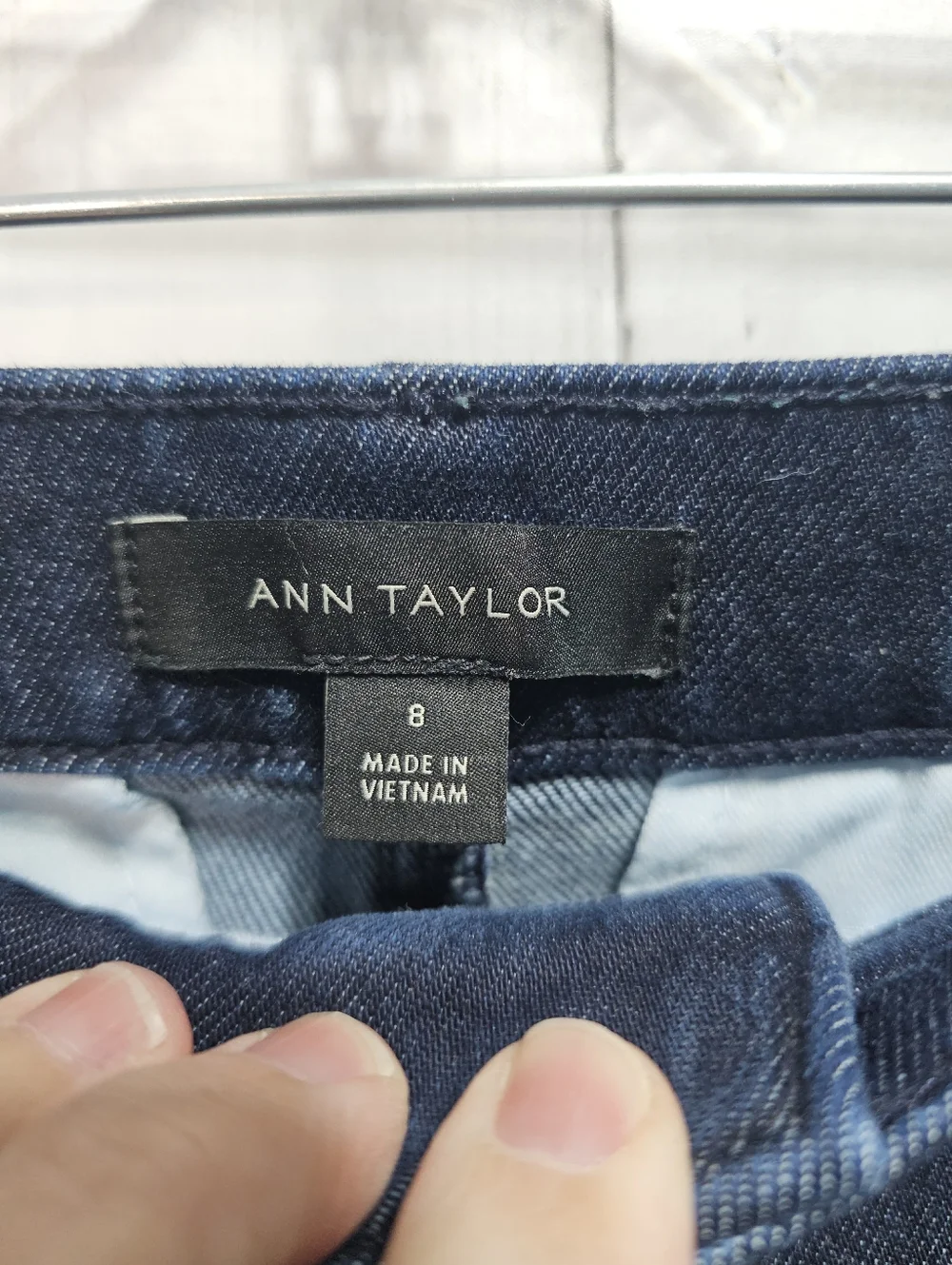 Ann Taylor Women's The Trouser Denim Wide Leg High Rise Jeans Size 8 Dark Wash. - Picture 6 of 8